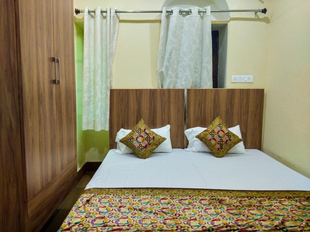 Ajay Guest House Varanasi Exteriör bild