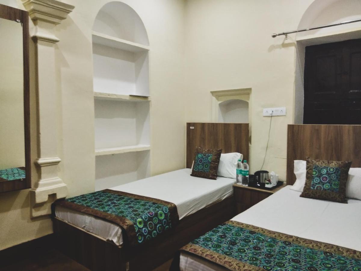 Ajay Guest House Varanasi Exteriör bild